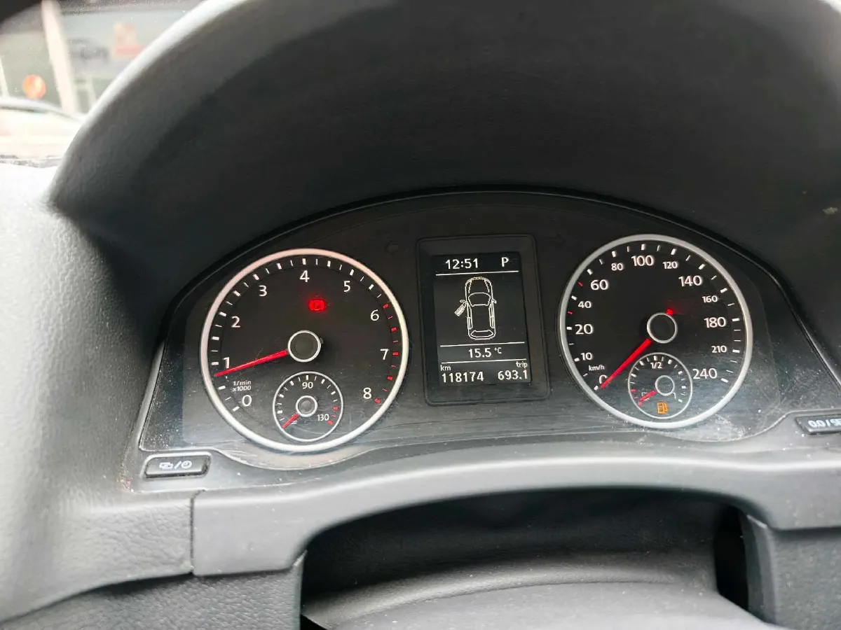 2016 Volkswagen Touran 1.4T 150HP L4 7DCT,autocango,china used car exporter,china ev exporter,chinese used car exporter,chinese used ev exporter