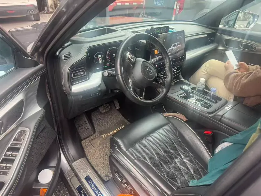 2022 GAC Trumpchi GS8 2.0T 190HP L4 E-CVT Hybrid,autocango,china used car exporter,china ev exporter,chinese used car exporter,chinese used ev exporter