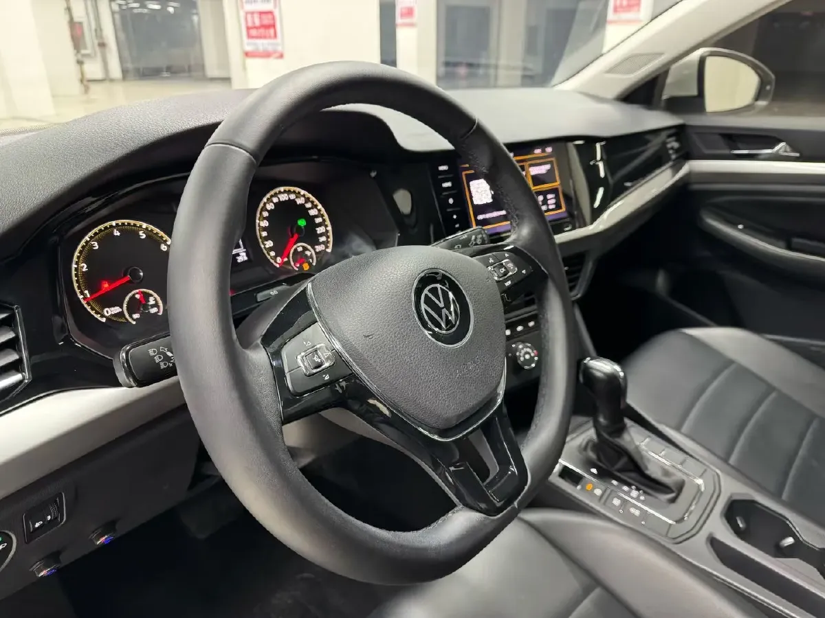 2021 Volkswagen Bora 1.5L 113HP L4 6AT,autocango,china used car exporter,china ev exporter,chinese used car exporter,chinese used ev exporter