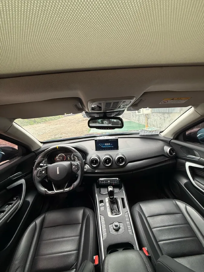 2017 WEY VV7 2.0T 234HP L4 7DCT,autocango,china used car exporter,china ev exporter,chinese used car exporter,chinese used ev exporter