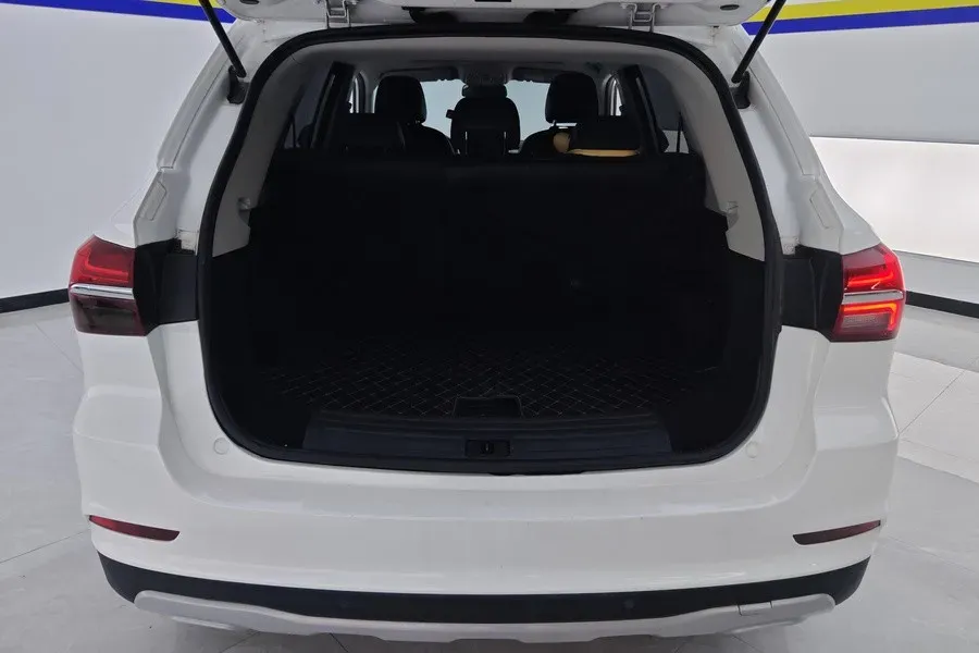 2022 Roewe RX5 1.5T 181HP L4 6MT,autocango,china used car exporter,china ev exporter,chinese used car exporter,chinese used ev exporter