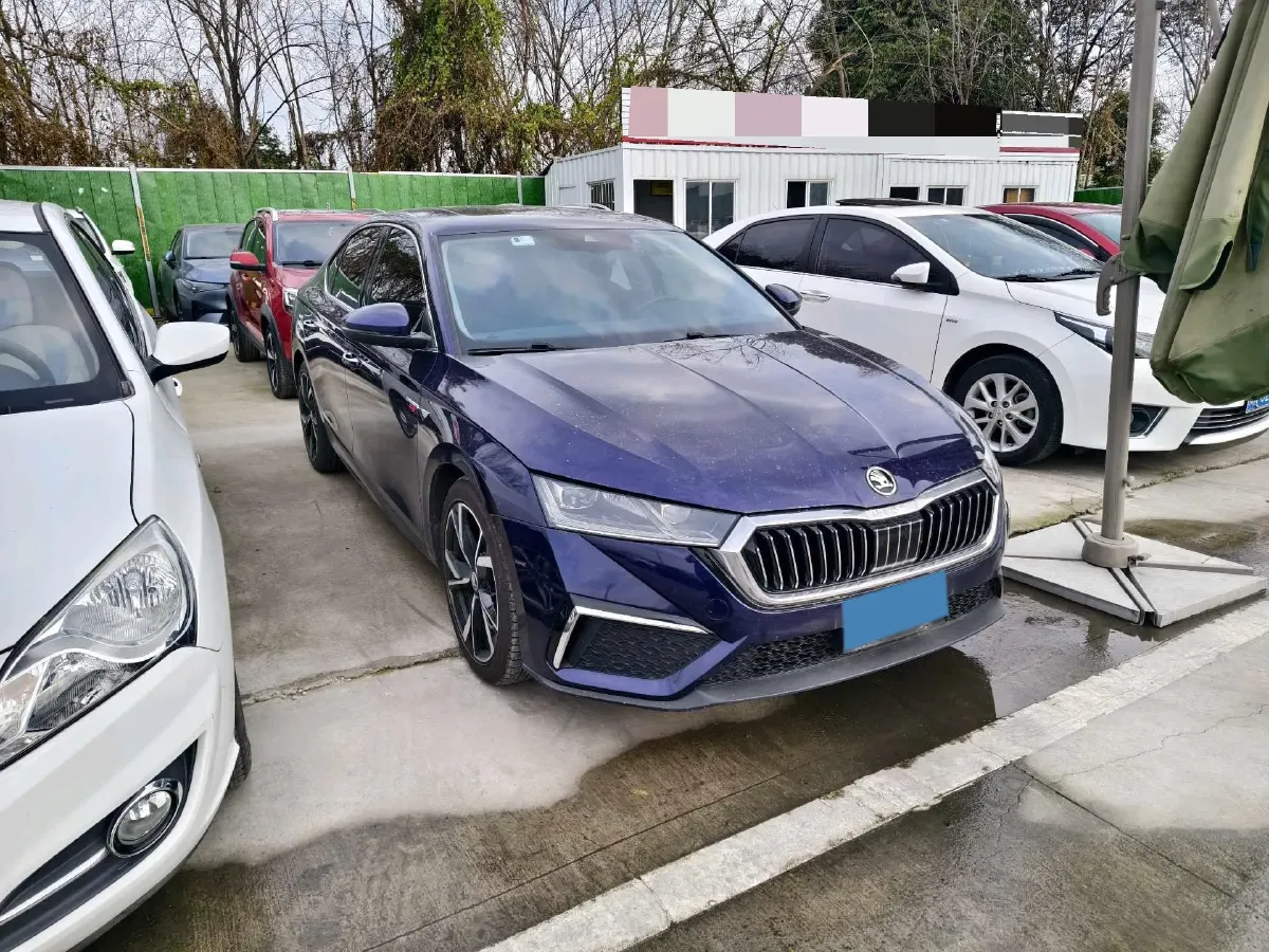 2022 Skoda Octavia 1.4T 150HP L4 7DCT,autocango,china used car exporter,china ev exporter,chinese used car exporter,chinese used ev exporter