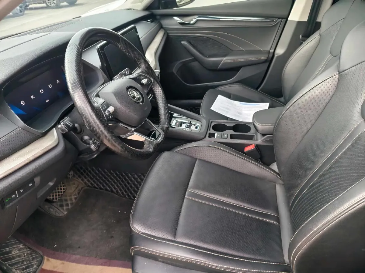 2022 Skoda Octavia 1.4T 150HP L4 7DCT,autocango,china used car exporter,china ev exporter,chinese used car exporter,chinese used ev exporter