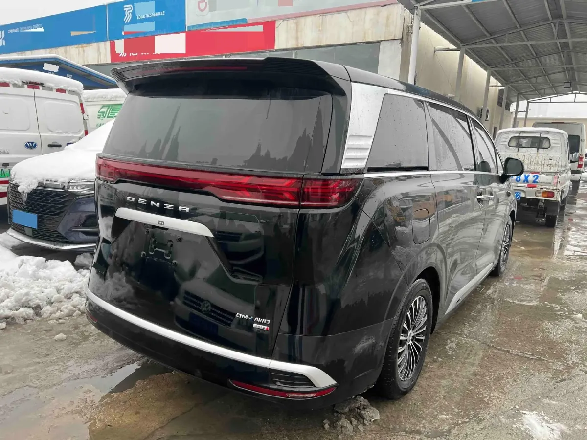 2025 Denza D9 1.5T 156HP L4 E-CVT PHEV 40KWH,autocango,china used car exporter,china ev exporter,chinese used car exporter,chinese used ev exporter