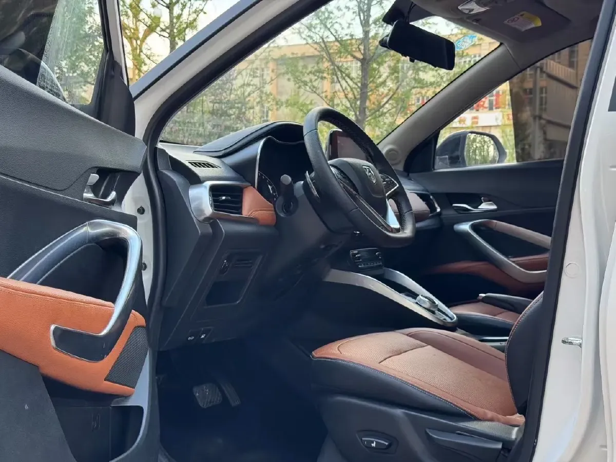 2019 Bestune X40 1.6L 114HP L4 5MT,autocango,china used car exporter,china ev exporter,chinese used car exporter,chinese used ev exporter