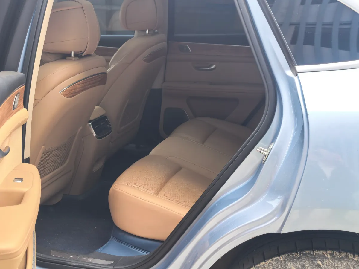 2023 HIMA AITO M5 BEV 80KWH,autocango,china used car exporter,china ev exporter,chinese used car exporter,chinese used ev exporter