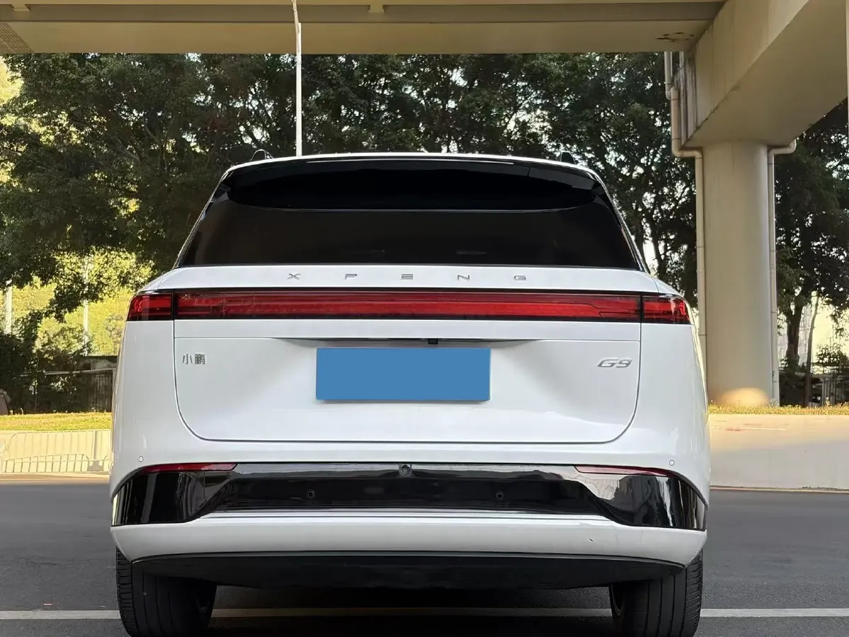 2022 Xpeng G9 BEV 78.2KWH,autocango,china used car exporter,china ev exporter,chinese used car exporter,chinese used ev exporter