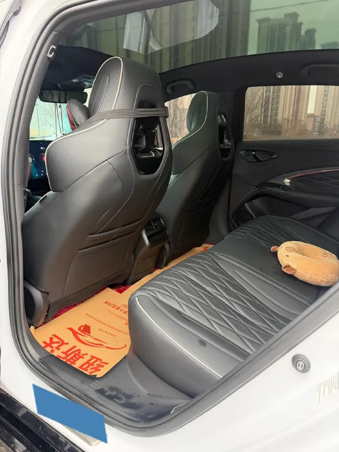 2022 AITO AITO M5 Range Extended 125HP REEV 40KWH,autocango,china used car exporter,china ev exporter,chinese used car exporter,chinese used ev exporter