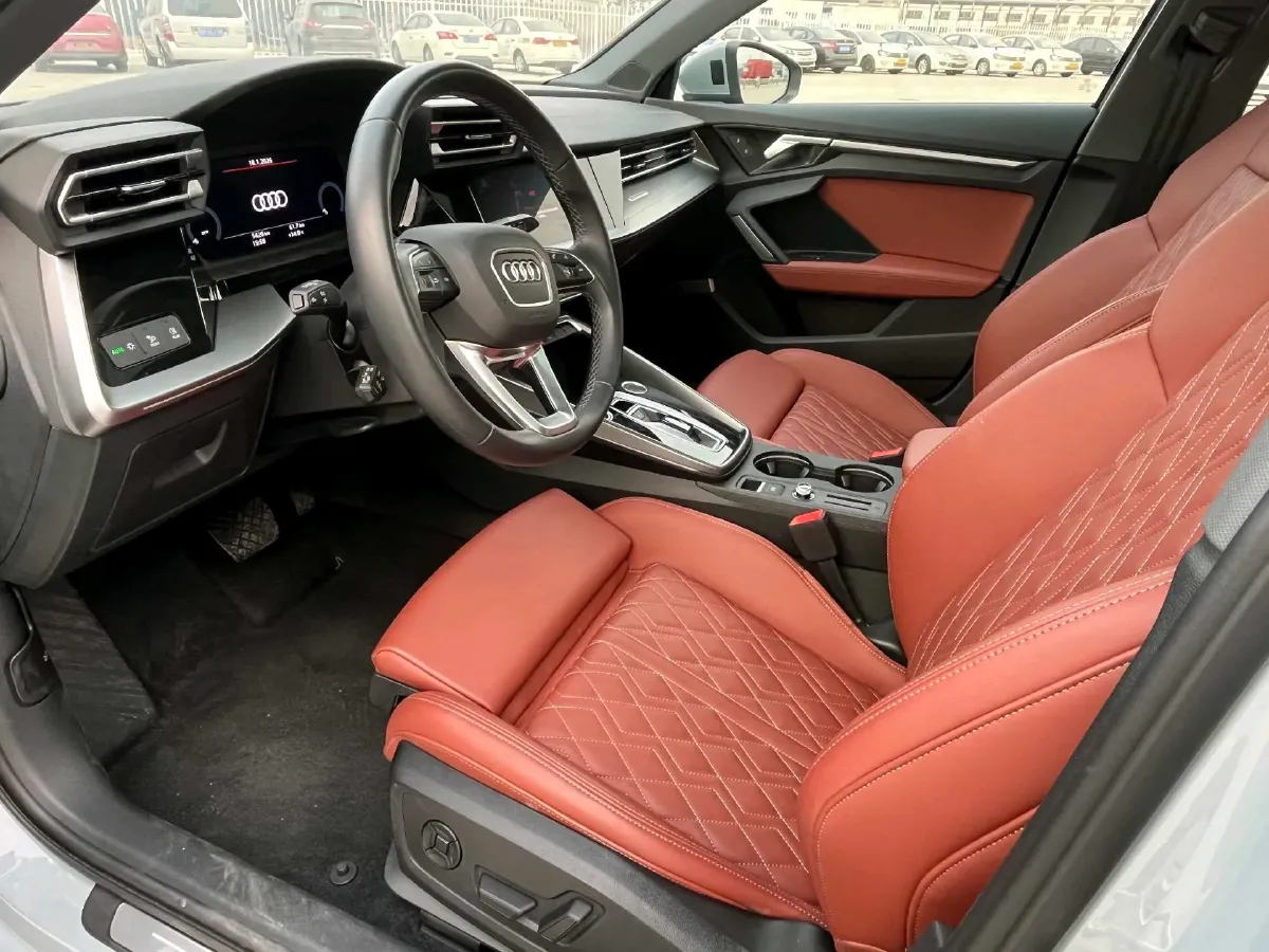 2025 Audi A3 1.5T 160HP L4 7DCT,autocango,china used car exporter,china ev exporter,chinese used car exporter,chinese used ev exporter