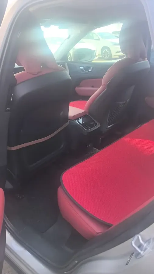 2020 Volvo XC60 2.0T 254HP L4 8AT,autocango,china used car exporter,china ev exporter,chinese used car exporter,chinese used ev exporter