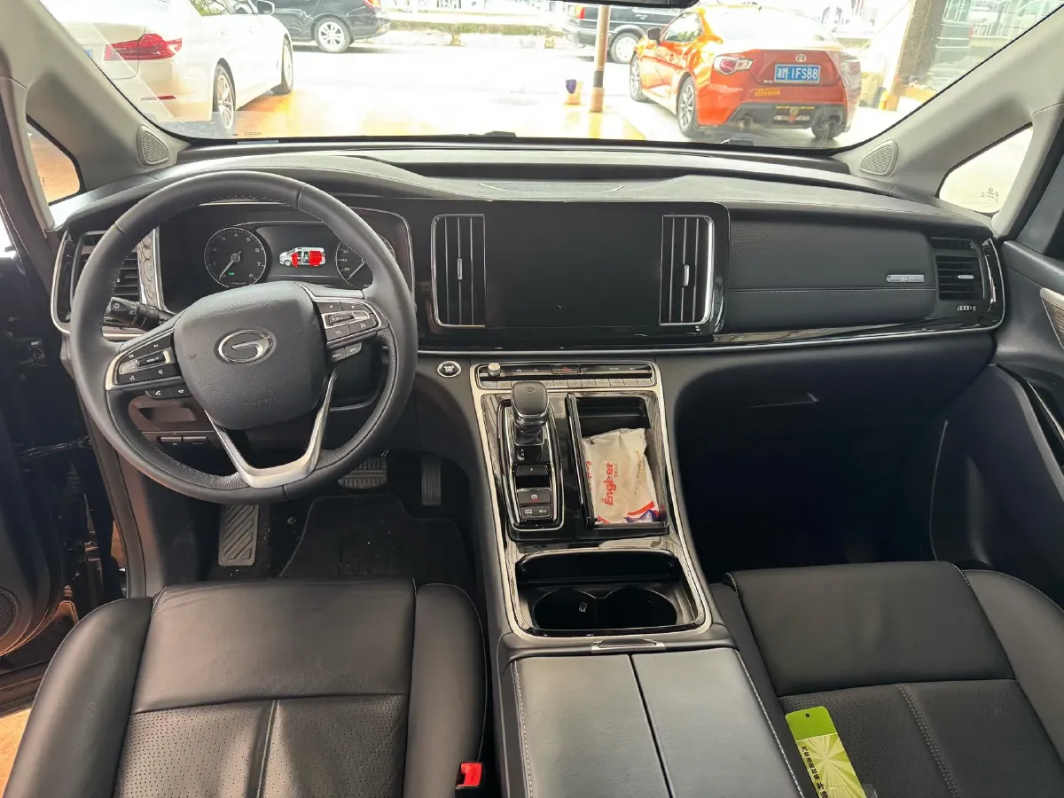 2023 GAC Trumpchi M8 2.0T 252HP L4 8AT,autocango,china used car exporter,china ev exporter,chinese used car exporter,chinese used ev exporter