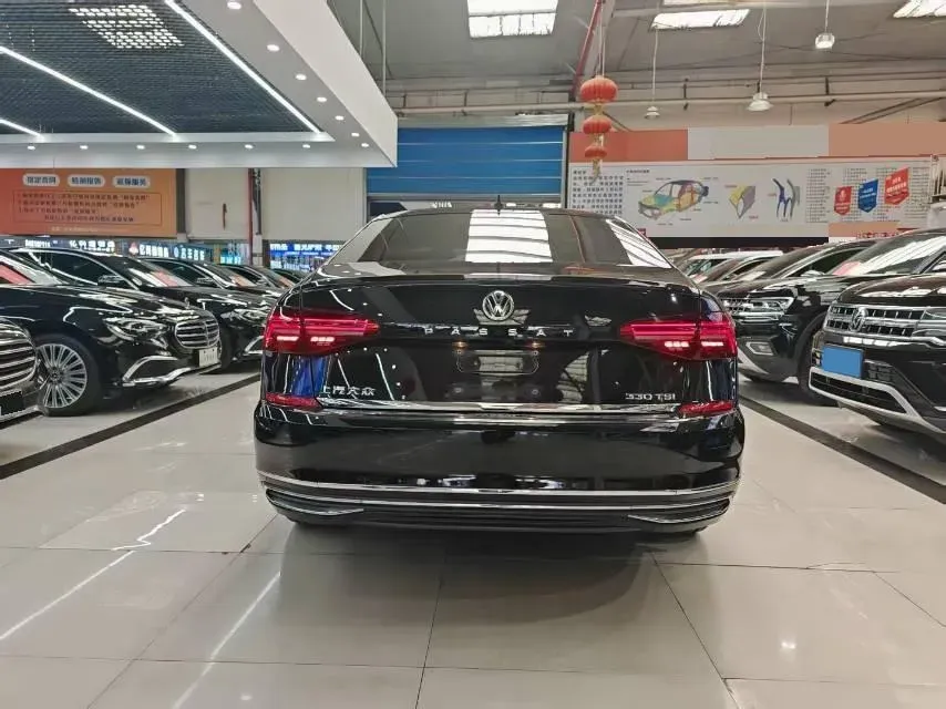 2019 Volvo V40 1.5T 152HP L4 6AT,autocango,china used car exporter,china ev exporter,chinese used car exporter,chinese used ev exporter