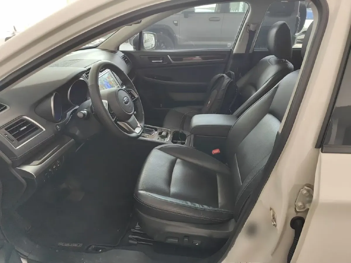 2020 Subaru Outback 2.5L 175HP H4 CVT,autocango,china used car exporter,china ev exporter,chinese used car exporter,chinese used ev exporter