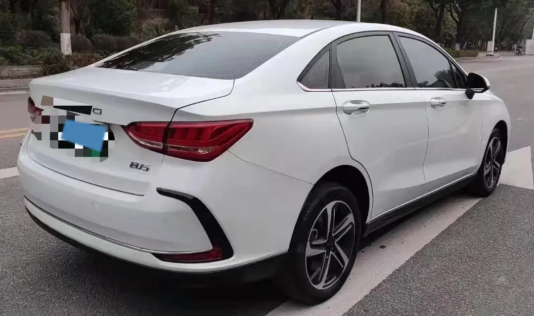 2021 Chery Tiggo 8 Plus 1.6T 197HP L4 7DCT,autocango,china used car exporter,china ev exporter,chinese used car exporter,chinese used ev exporter