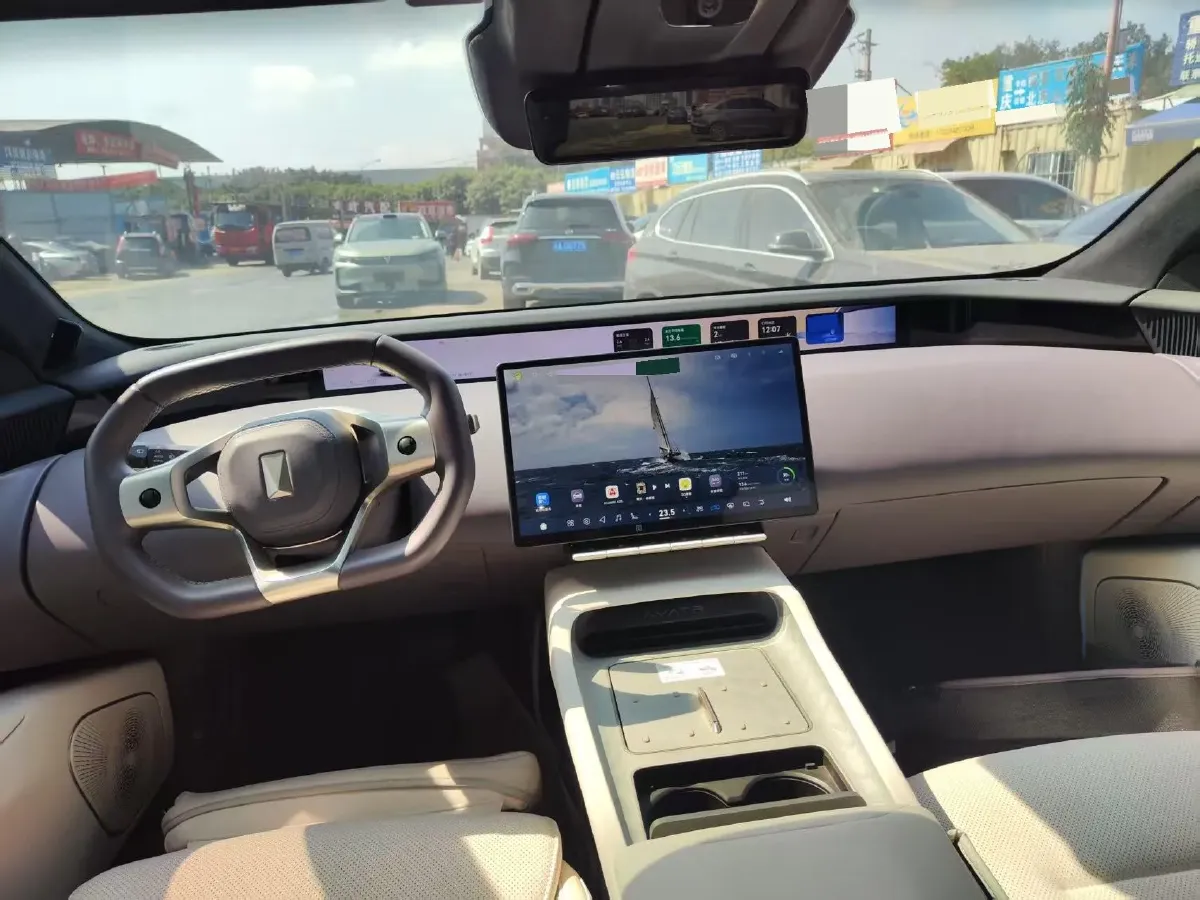 2024 Avatr 12 BEV 94.5KWH,autocango,china used car exporter,china ev exporter,chinese used car exporter,chinese used ev exporter