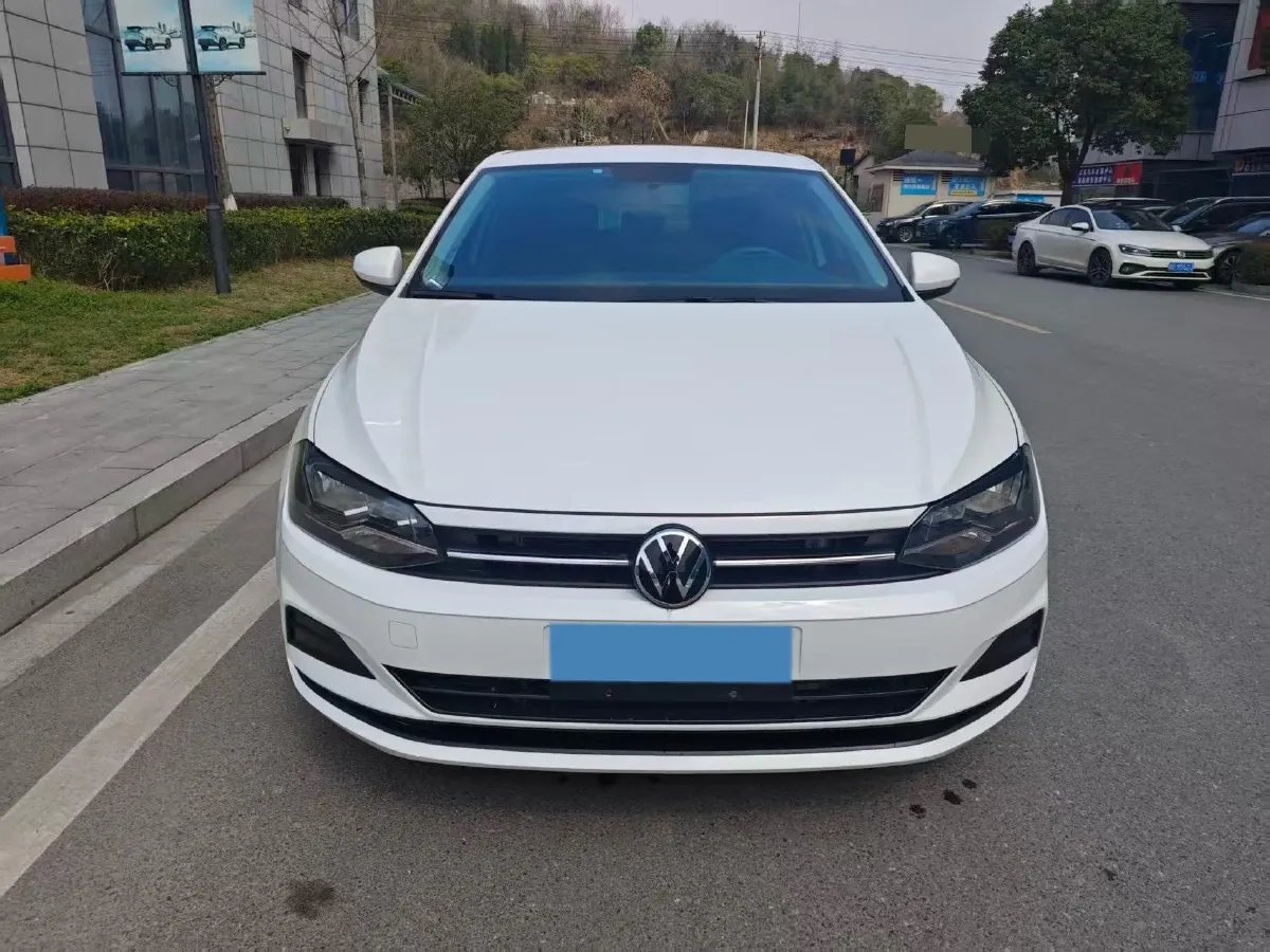 2023 Volkswagen Polo 1.5L 110HP L4 6AT,autocango,china used car exporter,china ev exporter,chinese used car exporter,chinese used ev exporter