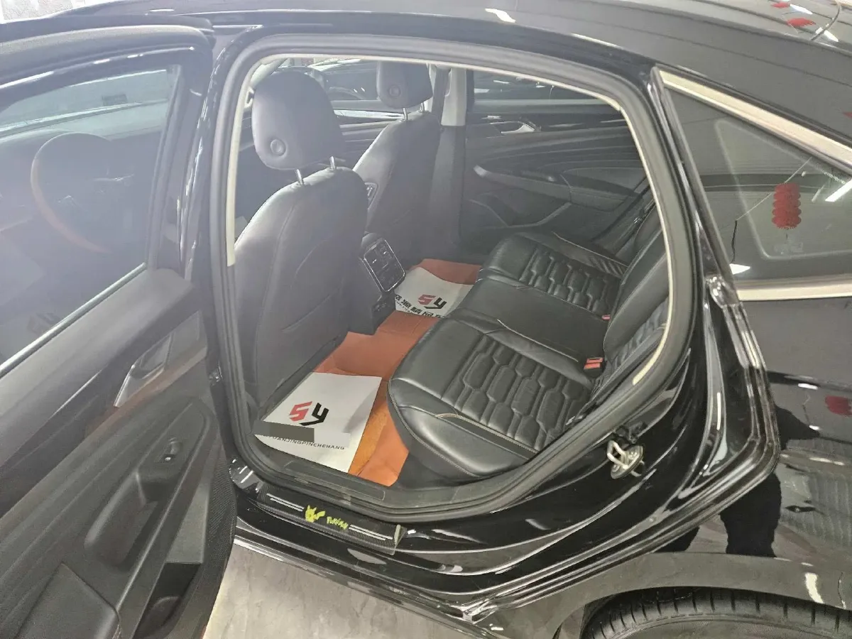 2020 Volkswagen Passat 2.0T 186HP L4 7DCT,autocango,china used car exporter,china ev exporter,chinese used car exporter,chinese used ev exporter