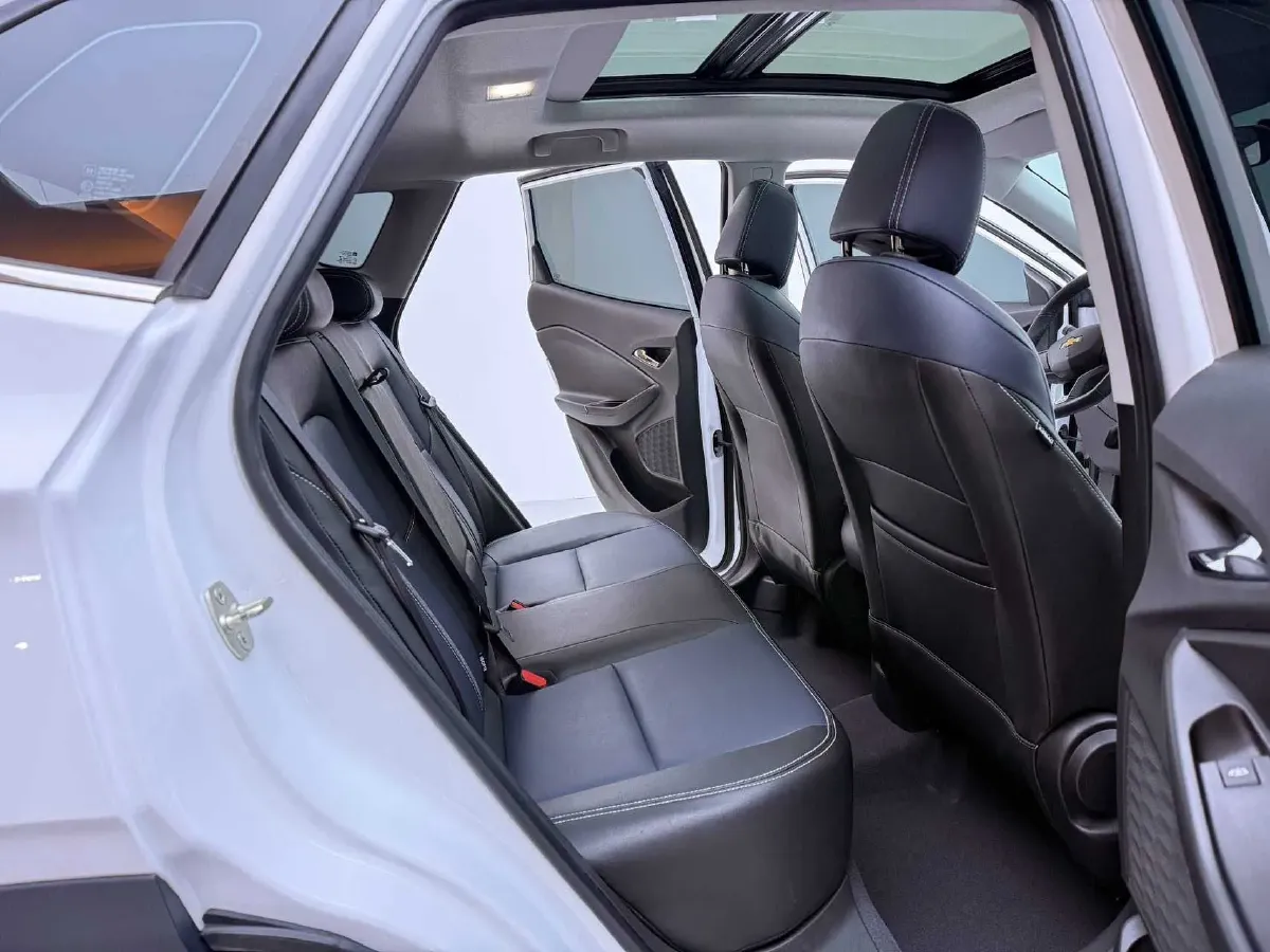 2021 Chevrolet Trax 1.0T 125HP L3 6AT,autocango,china used car exporter,china ev exporter,chinese used car exporter,chinese used ev exporter