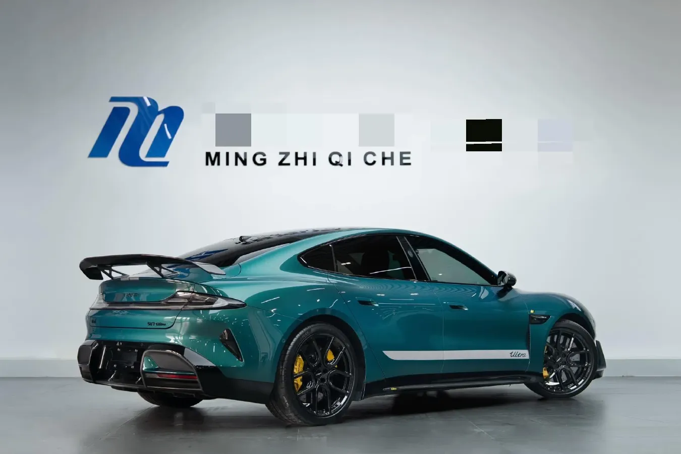 2025 MI SU7 Ultra BEV 93.7KWH,autocango,china used car exporter,china ev exporter,chinese used car exporter,chinese used ev exporter