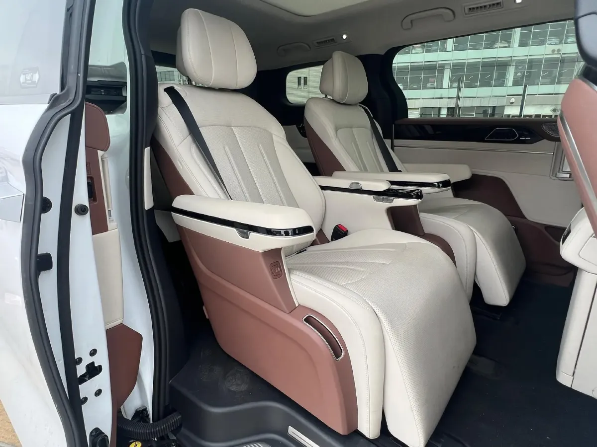 2025 BYD Xia 1.5T 156HP L4 E-CVT PHEV 36.6KWH,autocango,china used car exporter,china ev exporter,chinese used car exporter,chinese used ev exporter