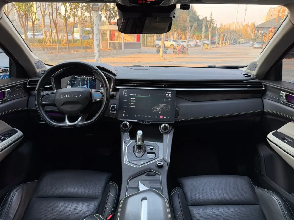 2020 LYNK&CO 05 2.0T 254HP L4 8AT,autocango,china used car exporter,china ev exporter,chinese used car exporter,chinese used ev exporter