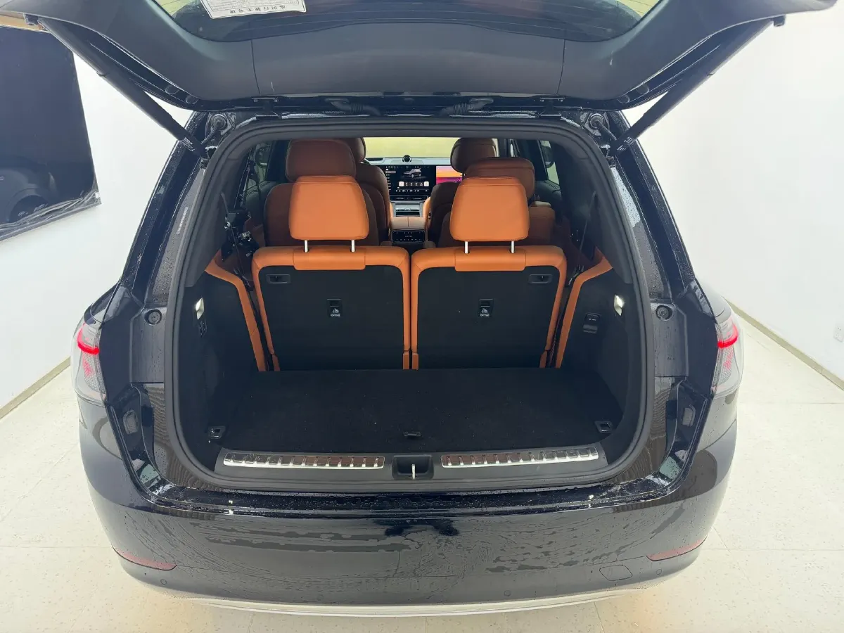 2024 AITO AITO M9 1.5T 152HP L4 REEV 42KWH,autocango,china used car exporter,china ev exporter,chinese used car exporter,chinese used ev exporter