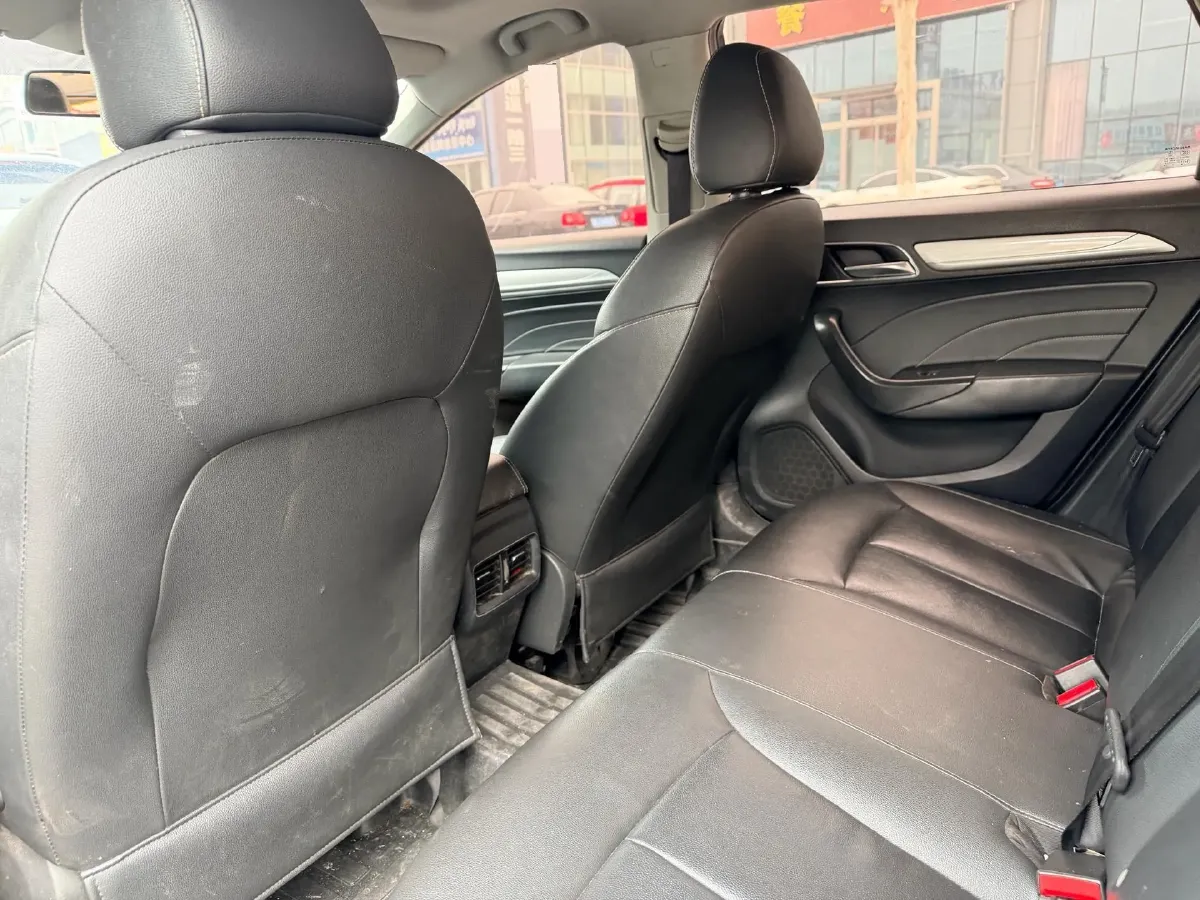 2017 Roewe i6 1.0T 125HP L3 2AT PHEV,autocango,china used car exporter,china ev exporter,chinese used car exporter,chinese used ev exporter