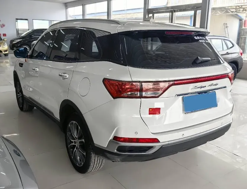 2018 Zotye T500 1.5T 156HP L4 6AT,autocango,china used car exporter,china ev exporter,chinese used car exporter,chinese used ev exporter