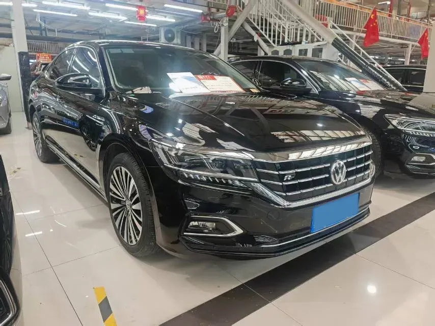 2019 Volvo V40 1.5T 152HP L4 6AT,autocango,china used car exporter,china ev exporter,chinese used car exporter,chinese used ev exporter