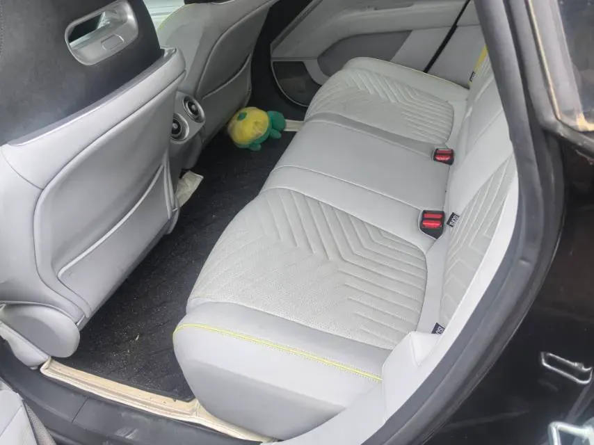 2023 Avatr 11 BEV 90KWH,autocango,china used car exporter,china ev exporter,chinese used car exporter,chinese used ev exporter