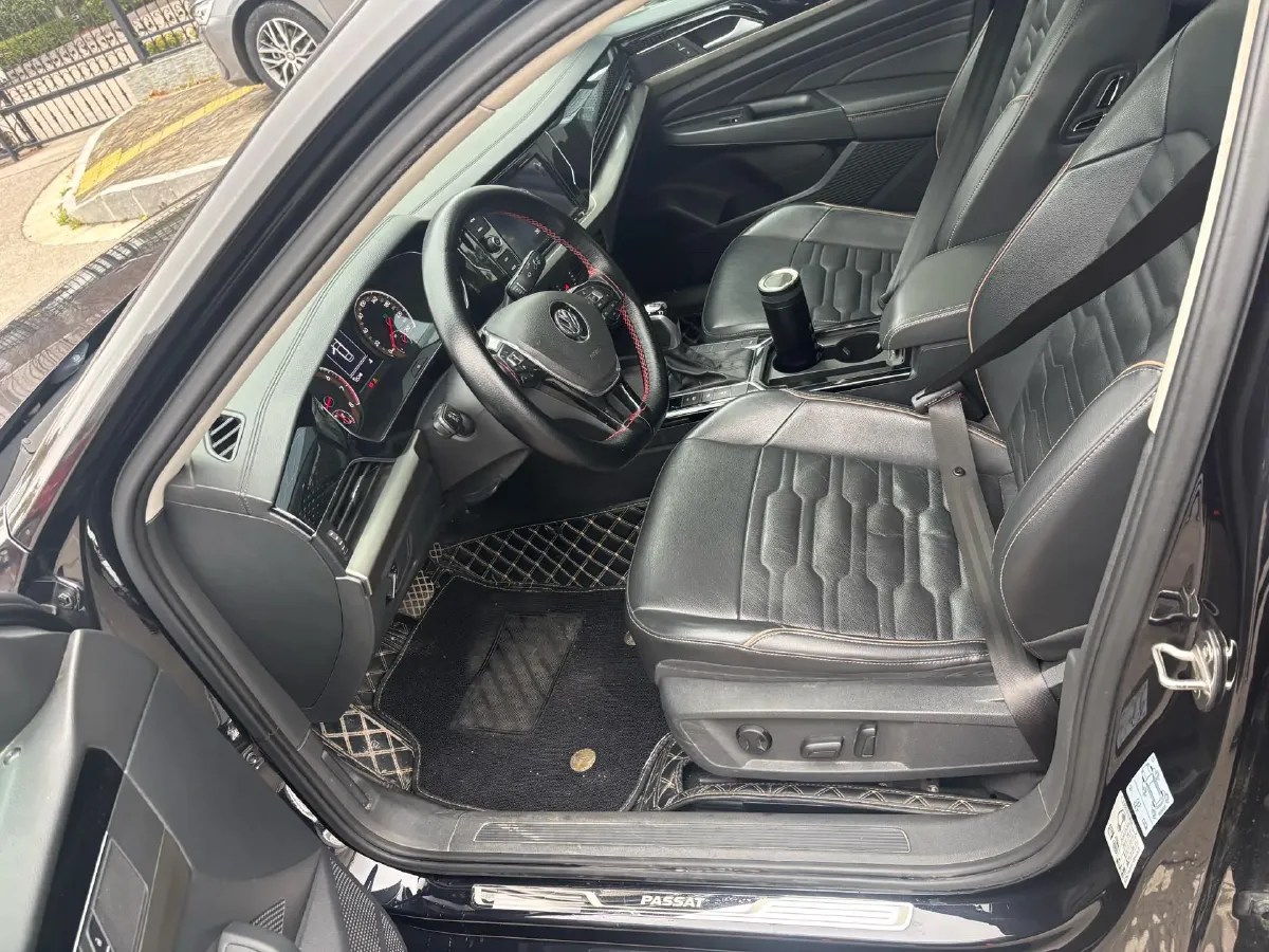 2019 Skoda Kodiak 2.0T 186HP L4 7DCT,autocango,china used car exporter,china ev exporter,chinese used car exporter,chinese used ev exporter