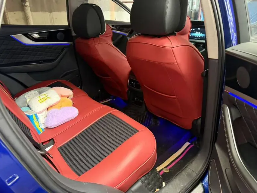 2019 HongQi HS5 2.0T 224HP L4 6AT,autocango,china used car exporter,china ev exporter,chinese used car exporter,chinese used ev exporter