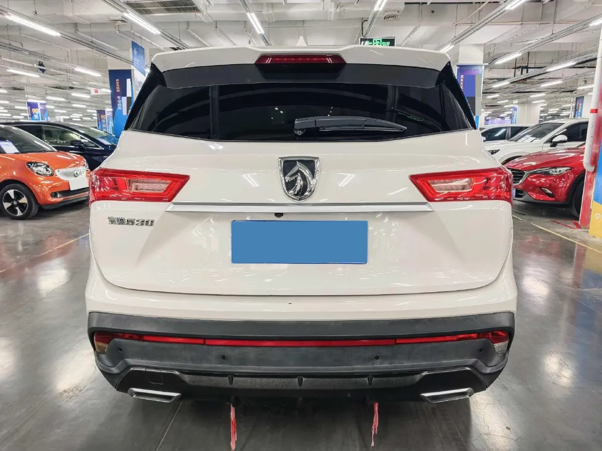 2018 BaoJun 530 1.5T 150HP L4 6MT,autocango,china used car exporter,china ev exporter,chinese used car exporter,chinese used ev exporter