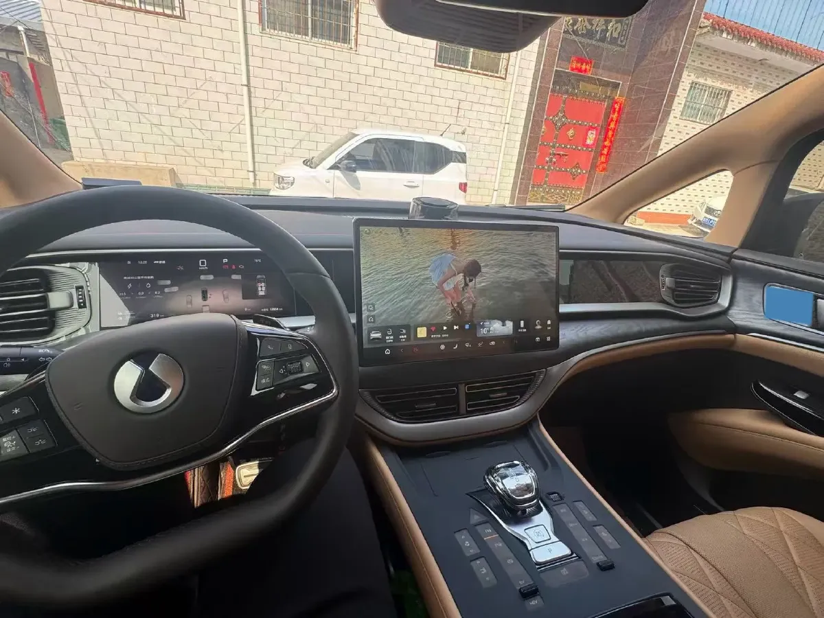 2025 Denza D9 1.5T 156HP L4 E-CVT PHEV,autocango,china used car exporter,china ev exporter,chinese used car exporter,chinese used ev exporter