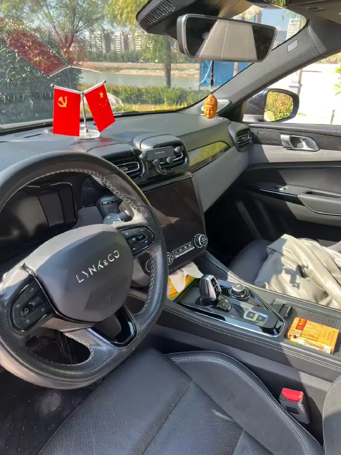 2022 LYNK&CO 03 2.0T 190HP L4 7DCT,autocango,china used car exporter,china ev exporter,chinese used car exporter,chinese used ev exporter