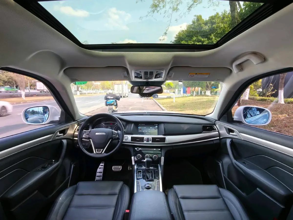 2017 Haval H7 2.0T 231HP L4 6DCT,autocango,china used car exporter,china ev exporter,chinese used car exporter,chinese used ev exporter