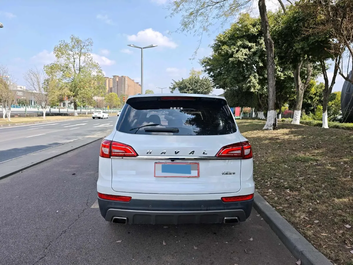 2017 Haval H7 2.0T 231HP L4 6DCT,autocango,china used car exporter,china ev exporter,chinese used car exporter,chinese used ev exporter