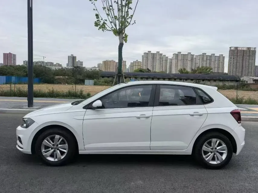 2019 Volkswagen Polo 1.5L 113HP L4 6AT,autocango,china used car exporter,china ev exporter,chinese used car exporter,chinese used ev exporter