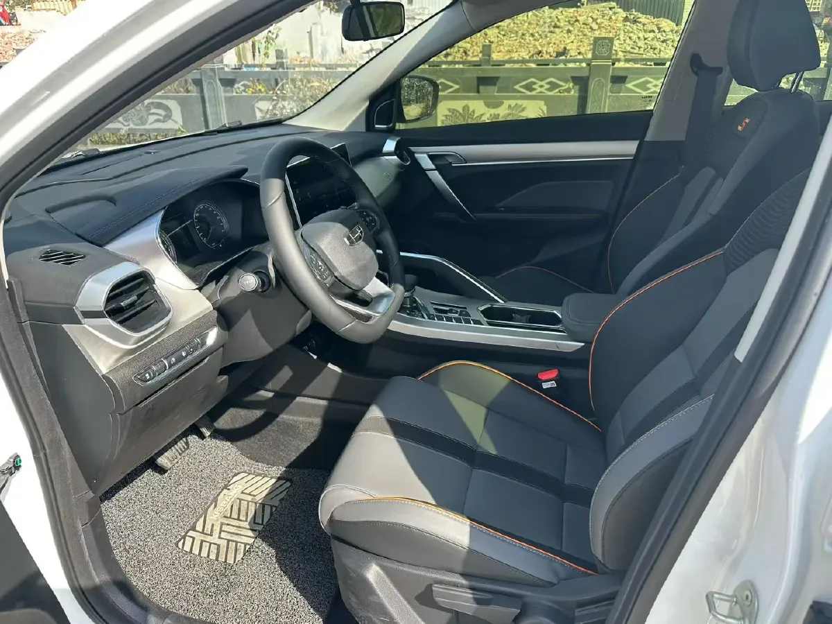 2023 Geely Coolray 1.5T 181HP L4 7DCT,autocango,china used car exporter,china ev exporter,chinese used car exporter,chinese used ev exporter