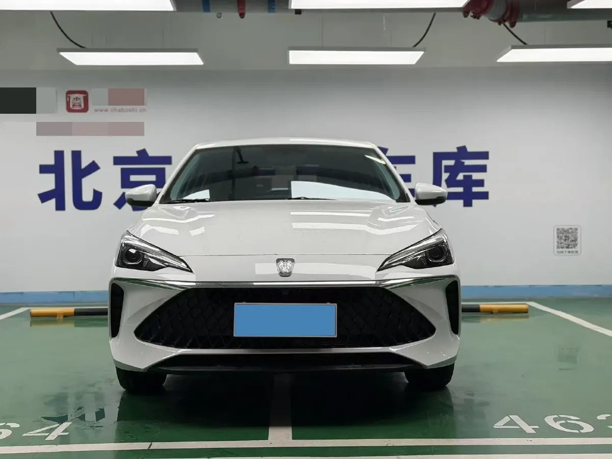 2023 Roewe i5 1.5L 129HP L4 CVT,autocango,china used car exporter,china ev exporter,chinese used car exporter,chinese used ev exporter