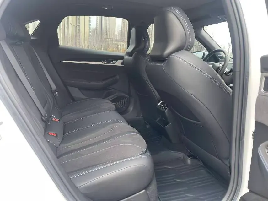 2025 Geely Preface 2.0T 238HP L4 8AT,autocango,china used car exporter,china ev exporter,chinese used car exporter,chinese used ev exporter