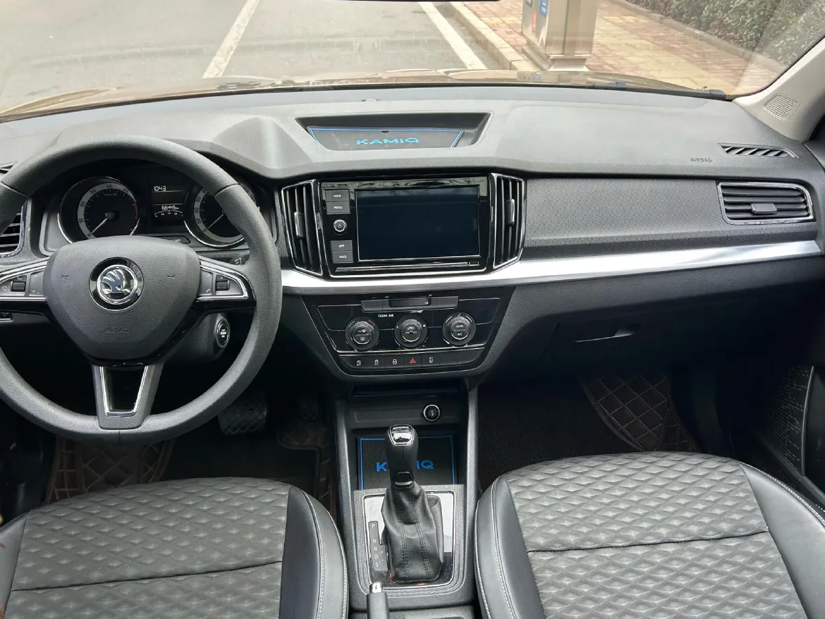 2018 Skoda Kamiq 1.5L 110HP L4 6AT,autocango,china used car exporter,china ev exporter,chinese used car exporter,chinese used ev exporter