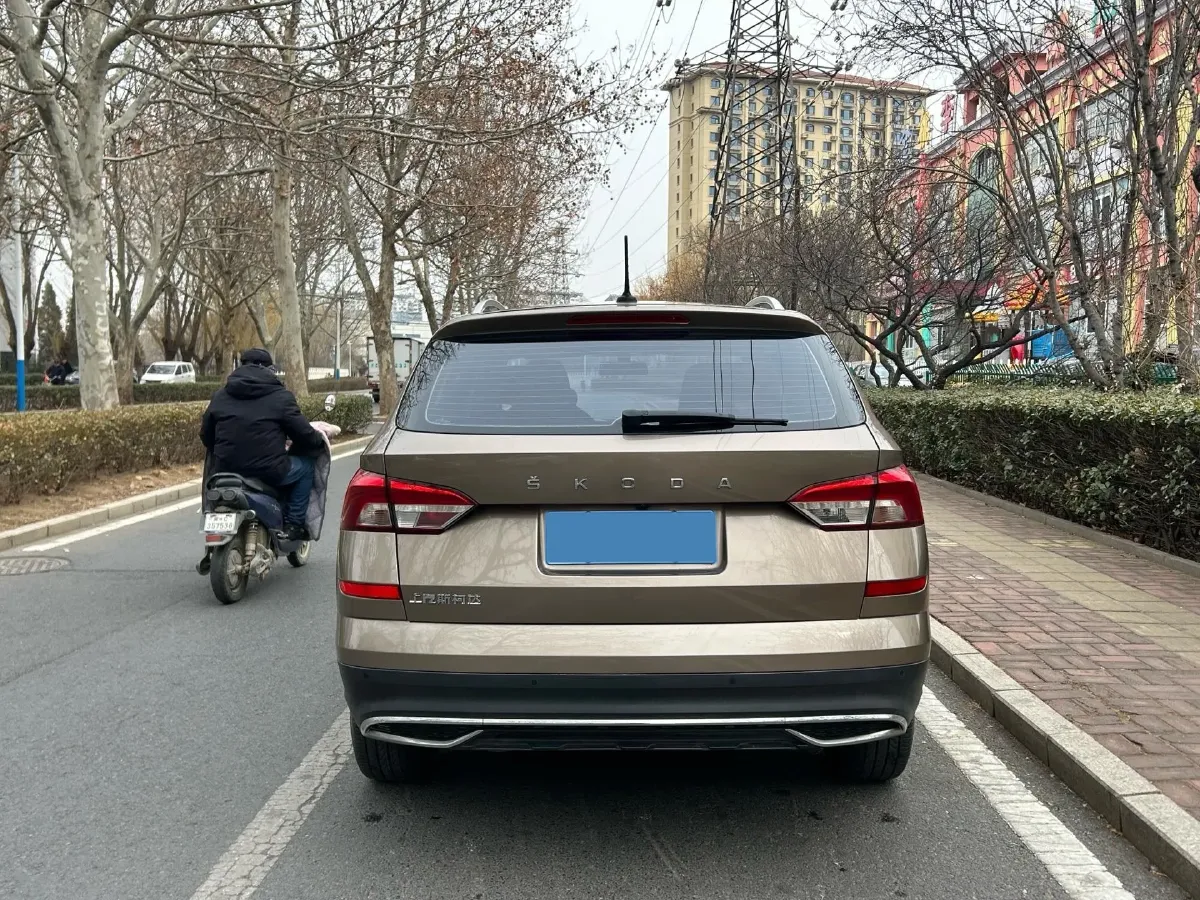 2018 Skoda Kamiq 1.5L 110HP L4 6AT,autocango,china used car exporter,china ev exporter,chinese used car exporter,chinese used ev exporter