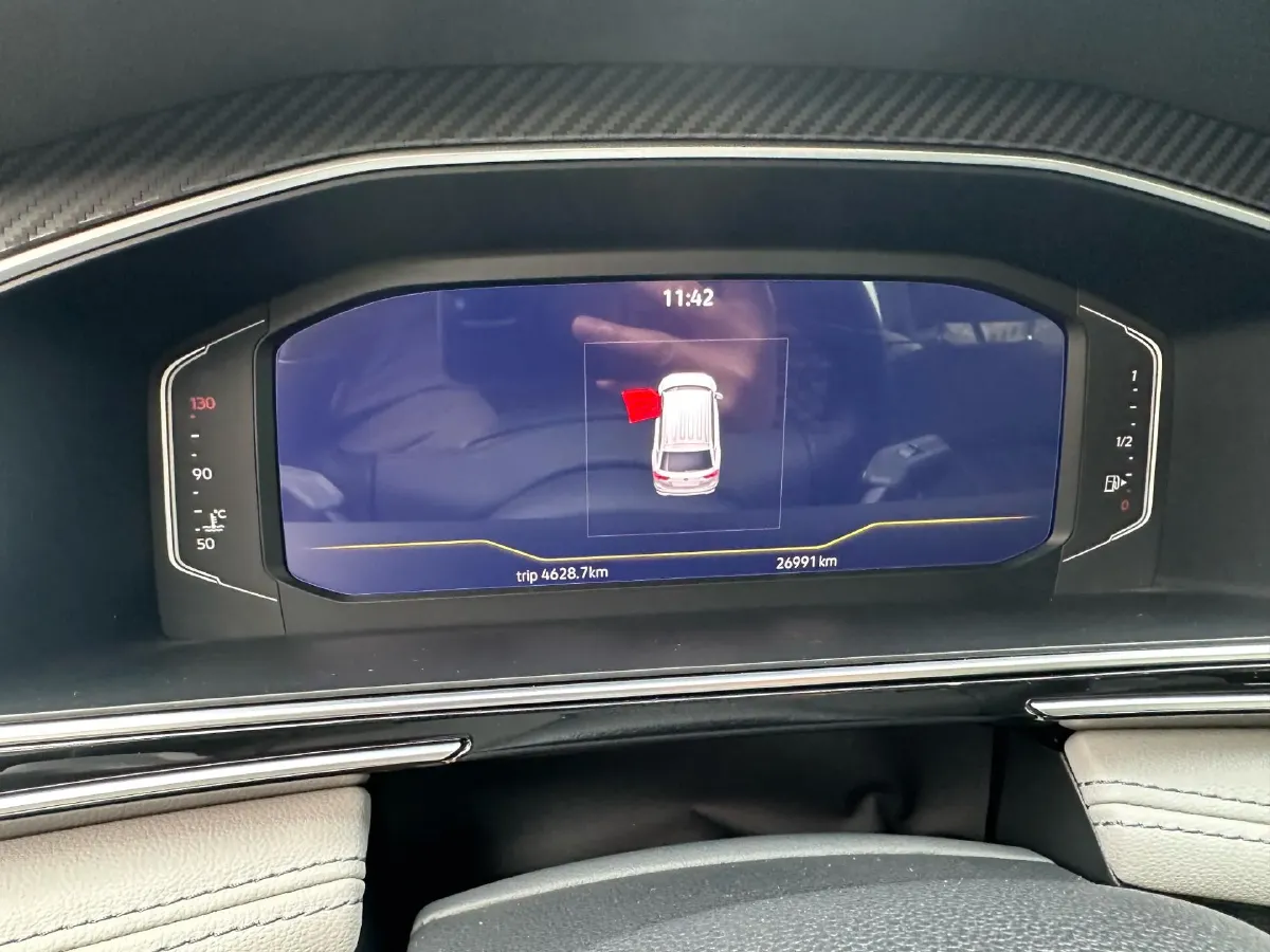 2024 Volkswagen Tiguan L 2.0T 186HP L4 7DCT,autocango,china used car exporter,china ev exporter,chinese used car exporter,chinese used ev exporter