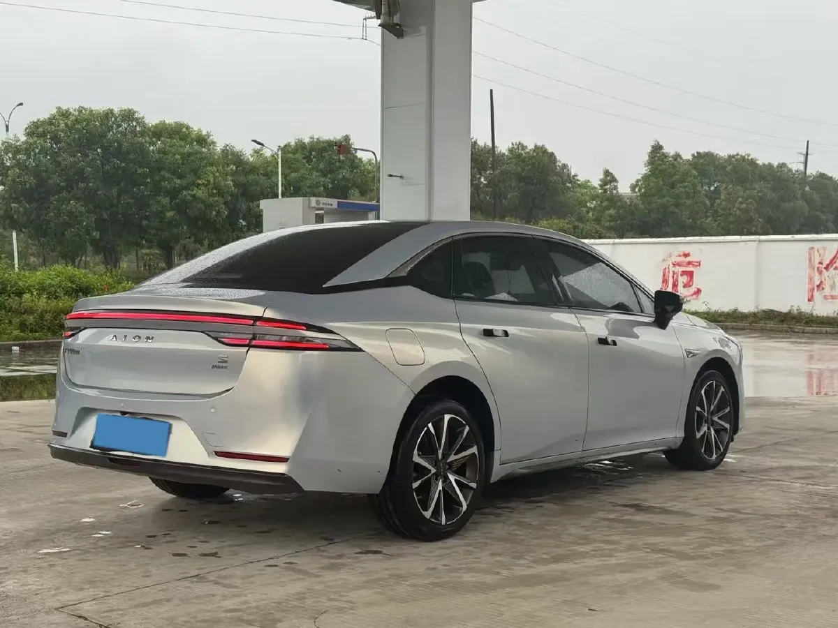 2022 ChangAn Oshan Z6 1.5T 170HP L4 6TCT PHEV 28.4KWH,autocango,china used car exporter,china ev exporter,chinese used car exporter,chinese used ev exporter