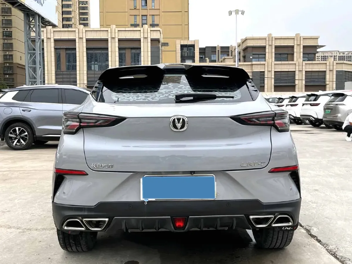 2020 ChangAn UNI-T 1.5T 180HP L4 7DCT,autocango,china used car exporter,china ev exporter,chinese used car exporter,chinese used ev exporter