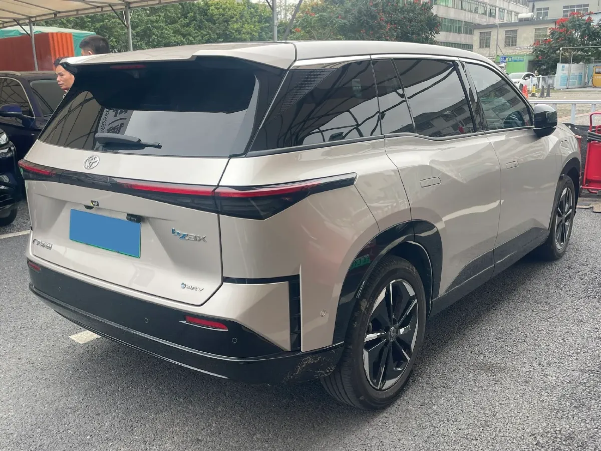 2025 Toyota BZ3X BEV 58.37KWH,autocango,china used car exporter,china ev exporter,chinese used car exporter,chinese used ev exporter