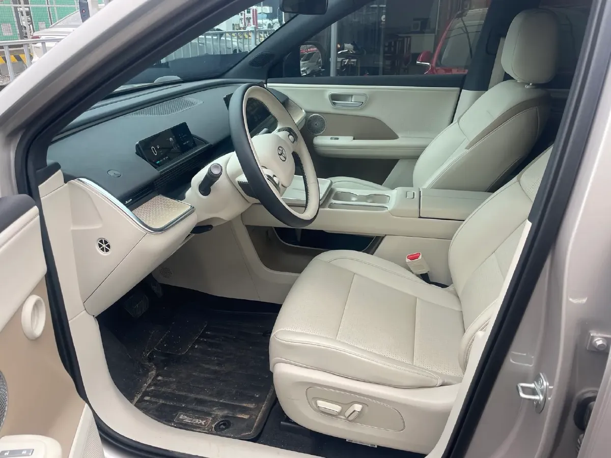 2025 Toyota BZ3X BEV 58.37KWH,autocango,china used car exporter,china ev exporter,chinese used car exporter,chinese used ev exporter