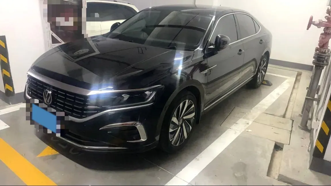 2023 Volkswagen Passat 2.0T 186HP L4 7DCT,autocango,china used car exporter,china ev exporter,chinese used car exporter,chinese used ev exporter