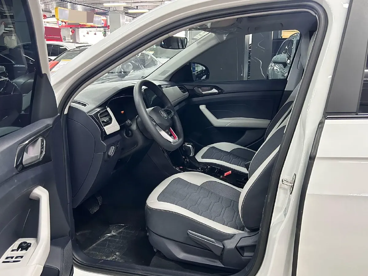 2025 Volkswagen Tharu 1.5L 110HP L4 6AT,autocango,china used car exporter,china ev exporter,chinese used car exporter,chinese used ev exporter